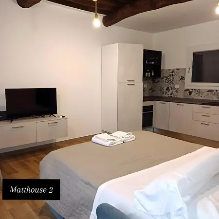 Matt House 2 Специя